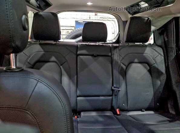 SALEJ7EX2R2340200 2024 LAND ROVER DEFENDER Черный Вид задних сидений