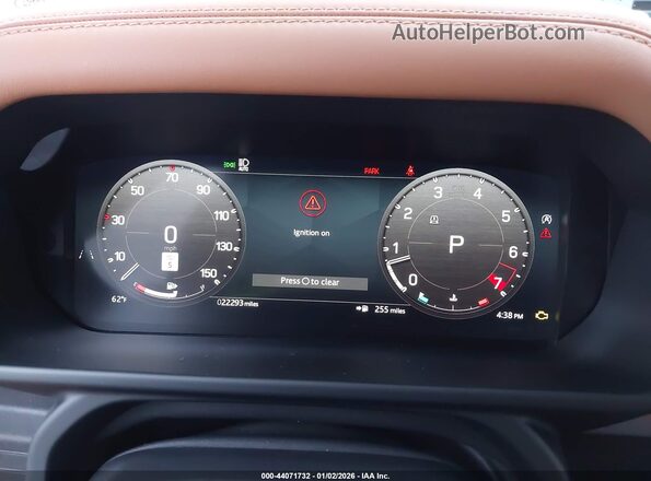 SALEJ7EX8R2345255 2024 LAND ROVER DEFENDER Черный Вид задних сидений