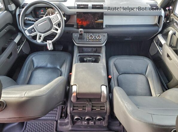 SALEPFEU0P2195542 2023 LAND ROVER DEFENDER Черный Вид панели приборов