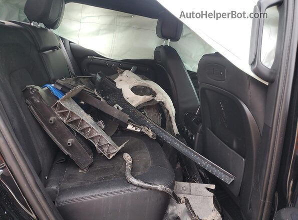 SALEWERE9N2105883 2022 LAND ROVER DEFENDER Black Widok wnętrza z tyłu
