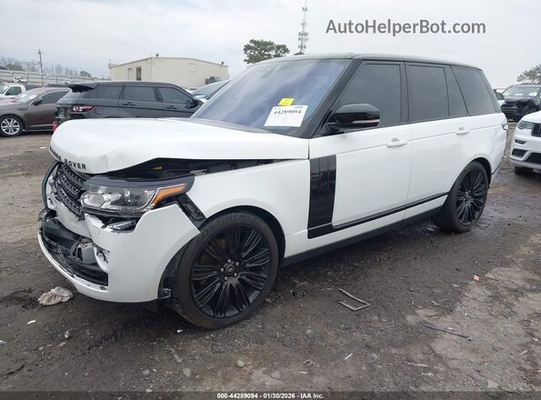 SALGR2FK7HA358686 2017 LAND ROVER RANGE ROVER White Przód lewy