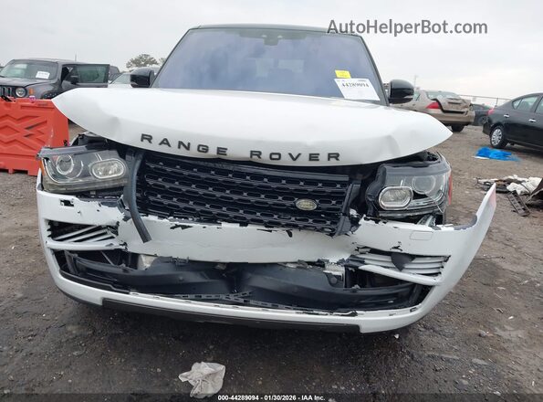 SALGR2FK7HA358686 2017 LAND ROVER RANGE ROVER White Widok zestawu wskaźników