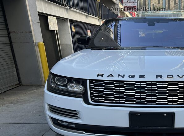 SALGV2FE8HA325055 2017 LAND ROVER RANGE ROVER Белый Вид спереди