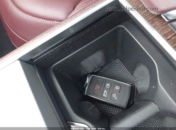 SALK1BE90RA205777 2024 LAND ROVER RANGE ROVER Черный Вид панели приборов