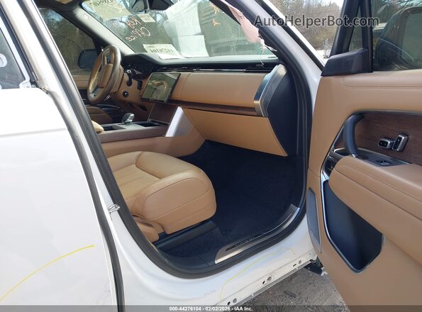 SALK1BE99RA203302 2024 LAND ROVER RANGE ROVER Белый Вид салона спереди