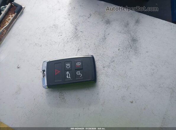 SALKP9FU4PA038377 2023 LAND ROVER RANGE ROVER Белый Вид панели приборов