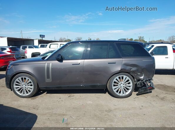 SALKP9FU7RA096700 2024 LAND ROVER RANGE ROVER Brown Widok wnętrza 360 stopni