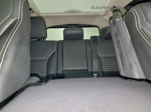 SALRJ2EX3R2490580 2024 LAND ROVER DISCOVERY Черный Вид задних сидений