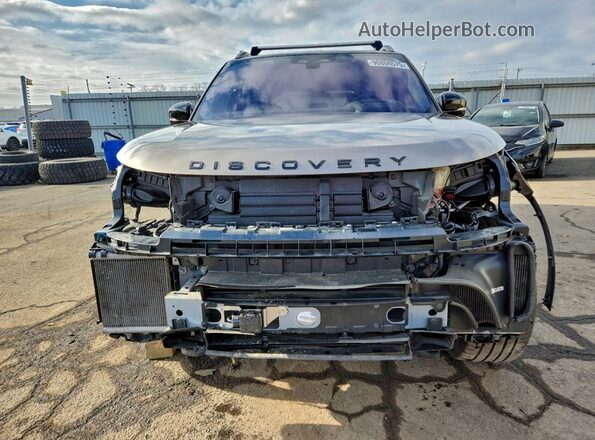 SALRM4RU8M2449518 2021 LAND ROVER DISCOVERY Серебряный Вид спереди