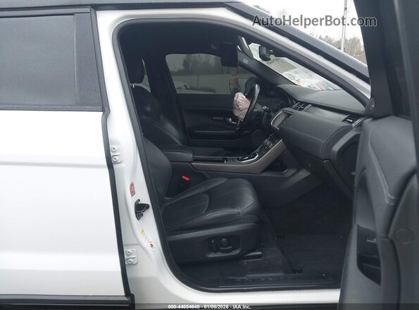 SALVP2RX7JH269475 2018 LAND ROVER RANGE ROVER EVOQUE Белый Вид салона спереди