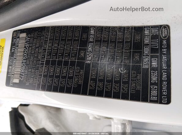 SALVP2RX9JH288772 2018 LAND ROVER RANGE ROVER EVOQUE White Widok komory silnika