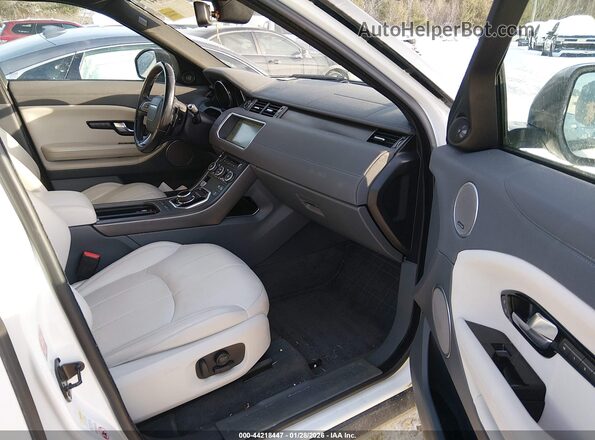 SALVP2RX9JH288772 2018 LAND ROVER RANGE ROVER EVOQUE White Widok wnętrza z przodu