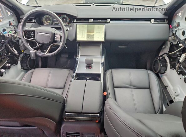 SALYJ2EX3TA822381 2026 LAND ROVER RANGE Gray Widok deski rozdzielczej