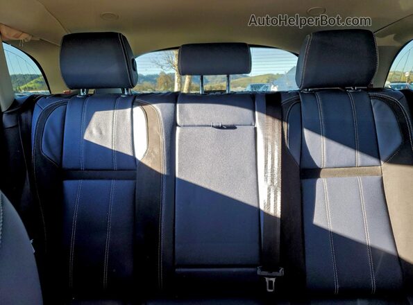 SALYJ2EXXPA349746 2023 LAND ROVER RANGE Gray Vista de los asientos traseros