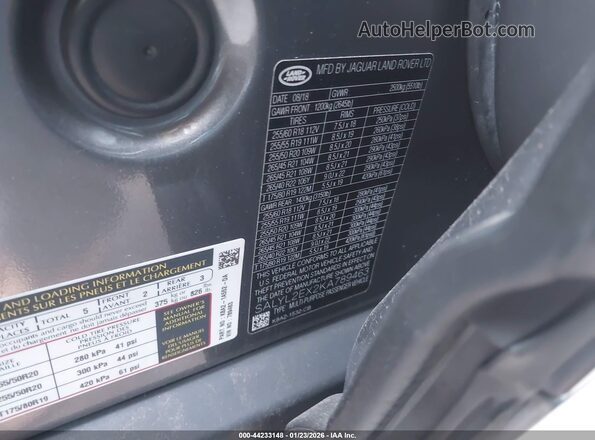 SALYL2EX2KA789463 2019 LAND ROVER RANGE ROVER VELAR Black ძრავის განყოფილების ხედი