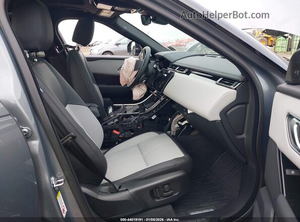 SALYL2EX5TA817225 2026 LAND ROVER RANGE ROVER VELAR Серый Вид салона спереди