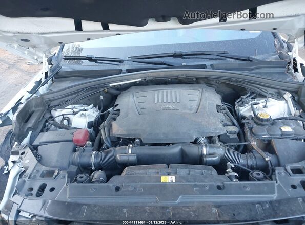 SALYL2RV9JA729705 2018 LAND ROVER RANGE ROVER VELAR Белый Вид сзади