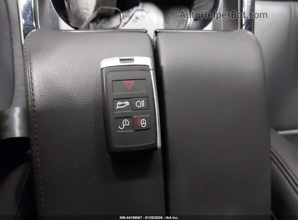 SALZT2FX9PH186253 2023 LAND ROVER RANGE ROVER EVOQUE White Widok deski rozdzielczej