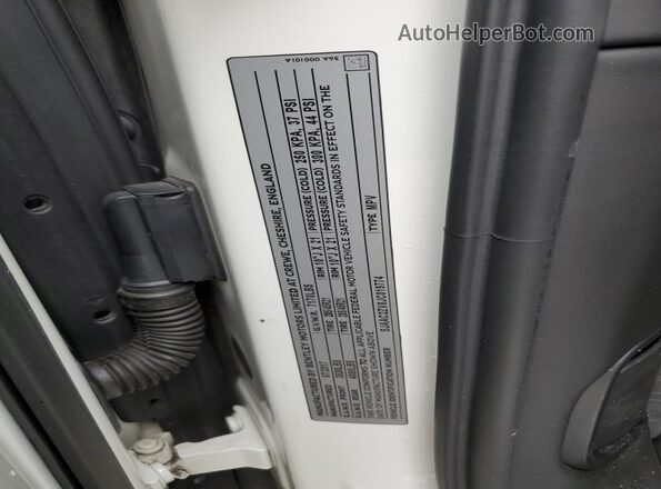 SJAAC2ZV8JC019774 2018 BENTLEY BENTAYGA Белый Вид наклейки с VIN-кодом
