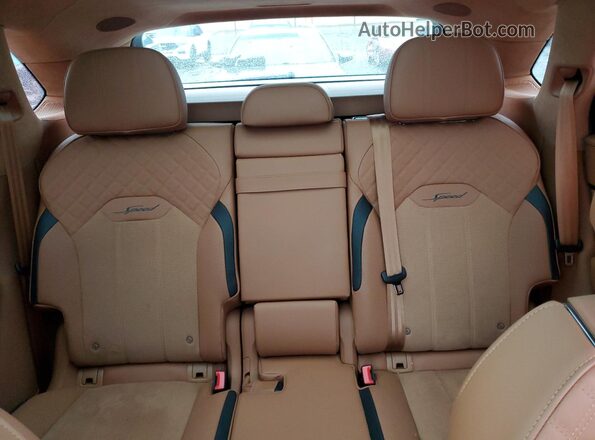 SJAAR2ZV1PC022068 2023 BENTLEY BENTAYGA Black Vista de los asientos traseros