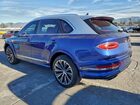 2023 Bentley Bentayga Двухцветный vin: SJAAT2ZV8PC019914