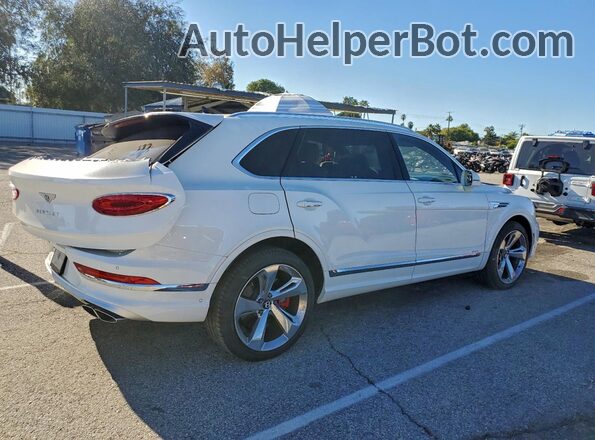 SJAHT2ZV7PC019773 2023 BENTLEY BENTAYGA White Trasero derecho