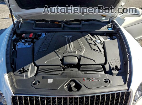 SJAHT2ZV7PC019773 2023 BENTLEY BENTAYGA White Vista del compartimento del motor
