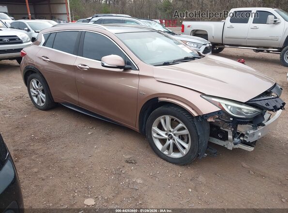 SJKCH5CP4KA008012 2019 INFINITI QX30 Pink Delantero derecho