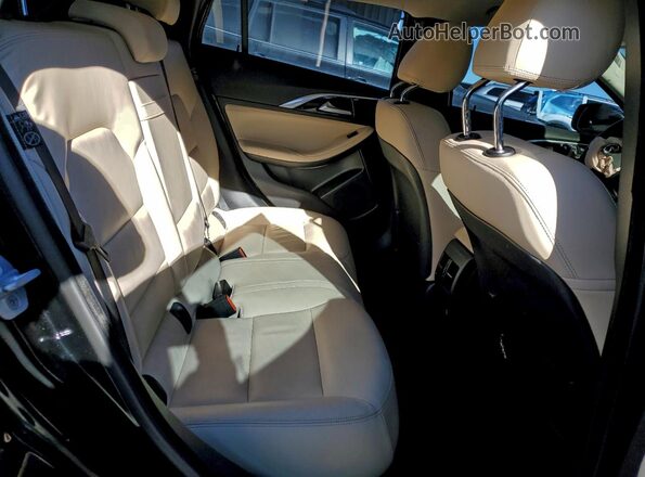 SJKCH5CR0HA024685 2017 INFINITI QX30 Черный Вид задней части салона