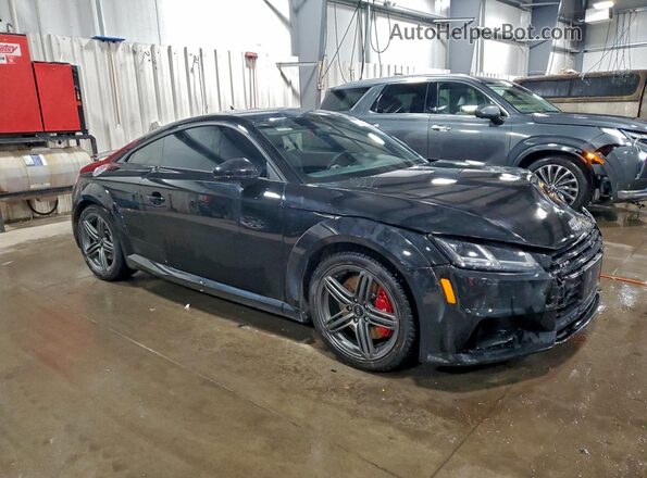 TRUC1AFV1J1012811 2018 AUDI TT Черный Передняя правая четверть