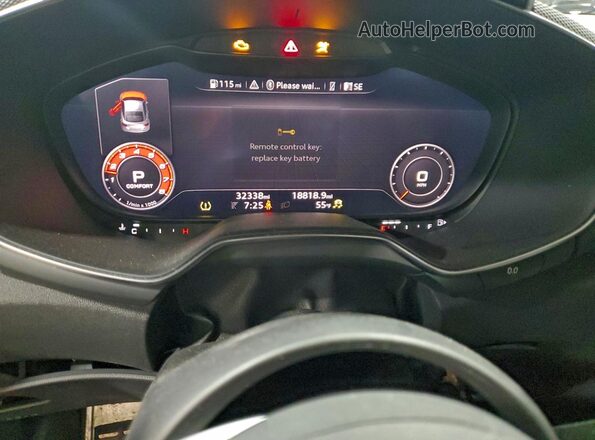 TRUC1AFV1J1012811 2018 AUDI TT Черный Вид щитка приборов