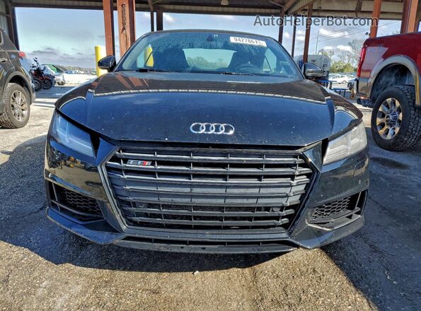 TRUC1AFV4J1005545 2018 AUDI TT Black Widok z przodu
