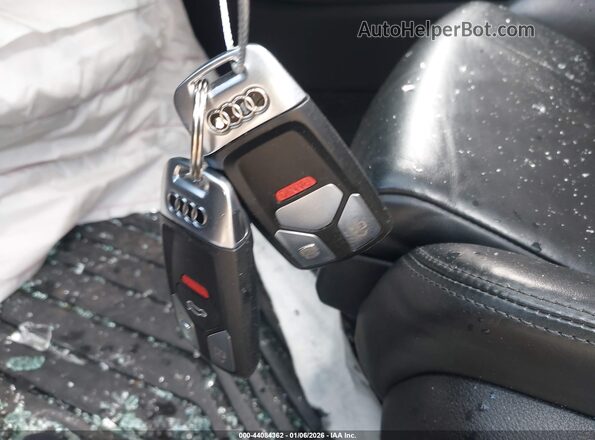 TRUC5AFVXG1000895 2016 AUDI TT Черный Вид панели приборов