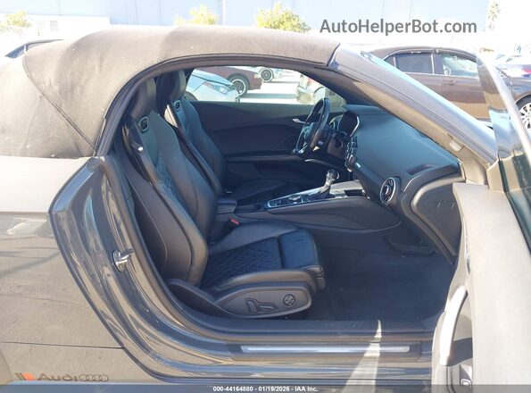 TRUT5CFV5G1027675 2016 AUDI TT Silver Widok naklejki z numerem VIN