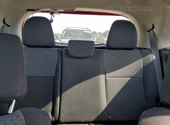 VNKJTUD3XGA066865 2016 TOYOTA YARIS Красный Вид задних сидений