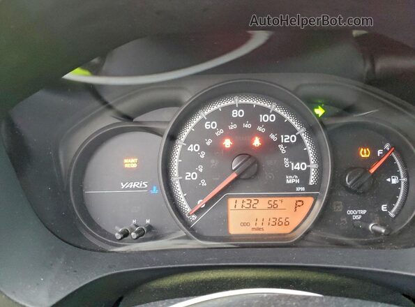 VNKKTUD31GA069920 2016 TOYOTA YARIS Красный Вид щитка приборов