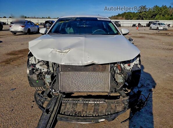 W04GL6SX0K1032019 2019 BUICK REGAL Белый Вид спереди