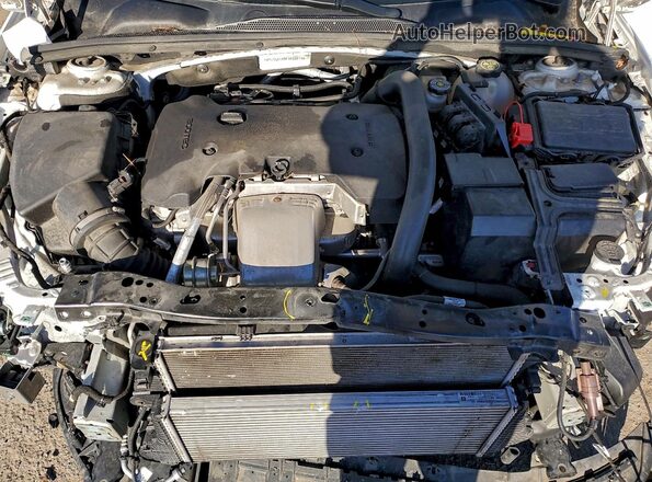 W04GL6SX0K1032019 2019 BUICK REGAL Белый Вид задней части салона