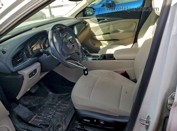 W04GL6SX0K1032019 2019 BUICK REGAL Белый Вид салона спереди