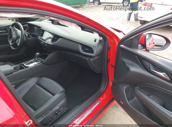 W04GS6SS3L1000805 2020 BUICK REGAL Красный Вид салона спереди