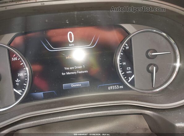 W04GS6SS3L1000805 2020 BUICK REGAL Красный Панорамный вид салона 360°