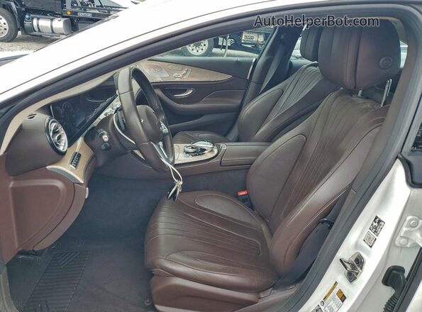 W1K2J5JB6LA055768 2020 MERCEDES-BENZ CLS-CLASS Белый Вид салона спереди