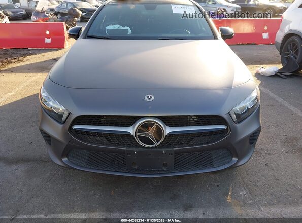W1K3G4EB1NJ337861 2022 MERCEDES-BENZ A 220 Серый Вид спереди