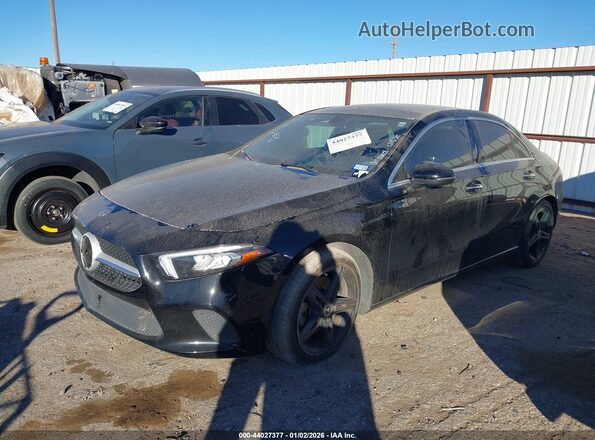 W1K3G4EB2LW047290 2020 MERCEDES-BENZ A 220 Black Передня ліва чверть
