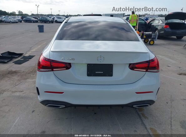 W1K3G4EB2MJ286059 2021 MERCEDES-BENZ A 220 Белый 