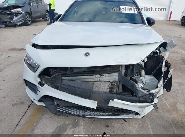 W1K3G4EB2MJ286059 2021 MERCEDES-BENZ A 220 Белый Вид спереди