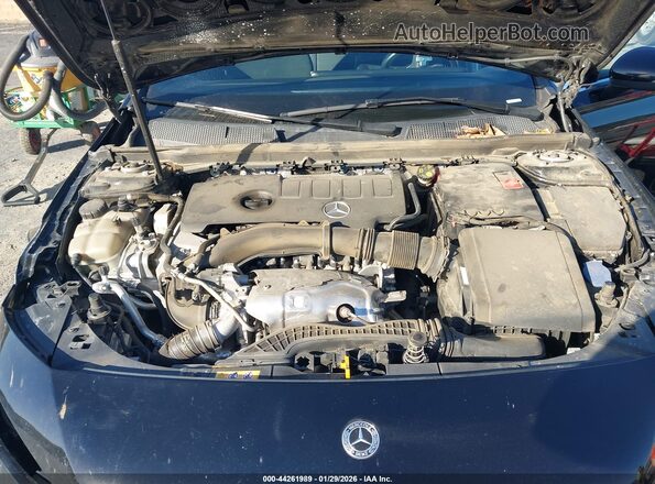W1K3G4EB4NJ338762 2022 MERCEDES-BENZ A 220 Черный Вид сзади