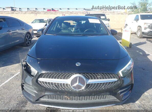 W1K3G4EB4NJ338762 2022 MERCEDES-BENZ A 220 Черный Вид щитка приборов
