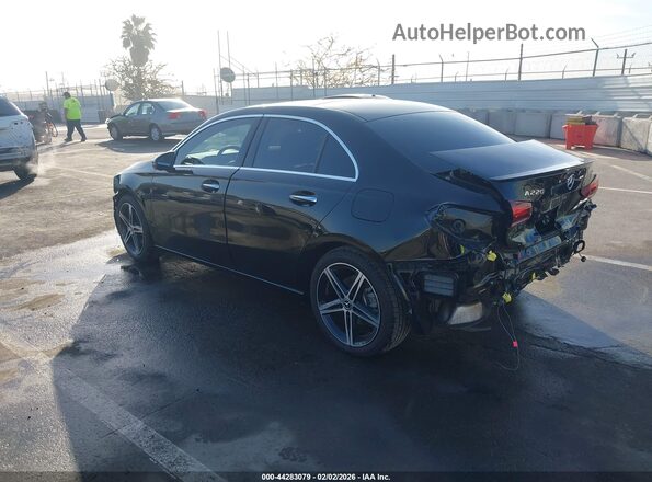 W1K3G4EB5NJ374072 2022 MERCEDES-BENZ A 220 Черный Задняя левая четверть