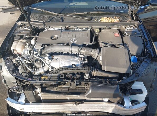W1K3G4EB5NJ374072 2022 MERCEDES-BENZ A 220 Черный Вид сзади
